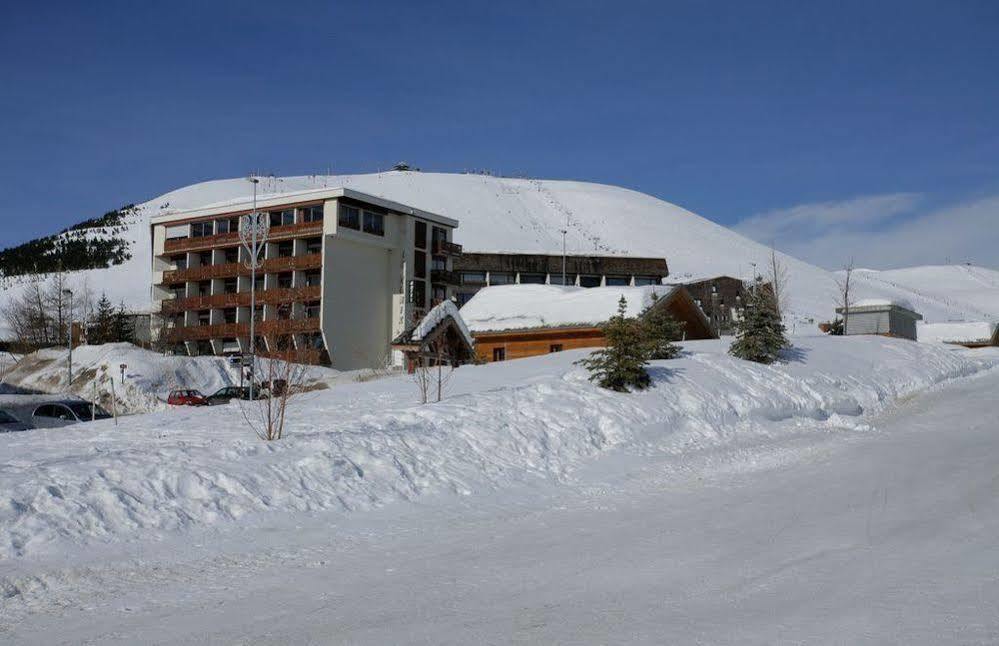 ألب دويز Hotel Eliova Le Chaix المظهر الخارجي الصورة